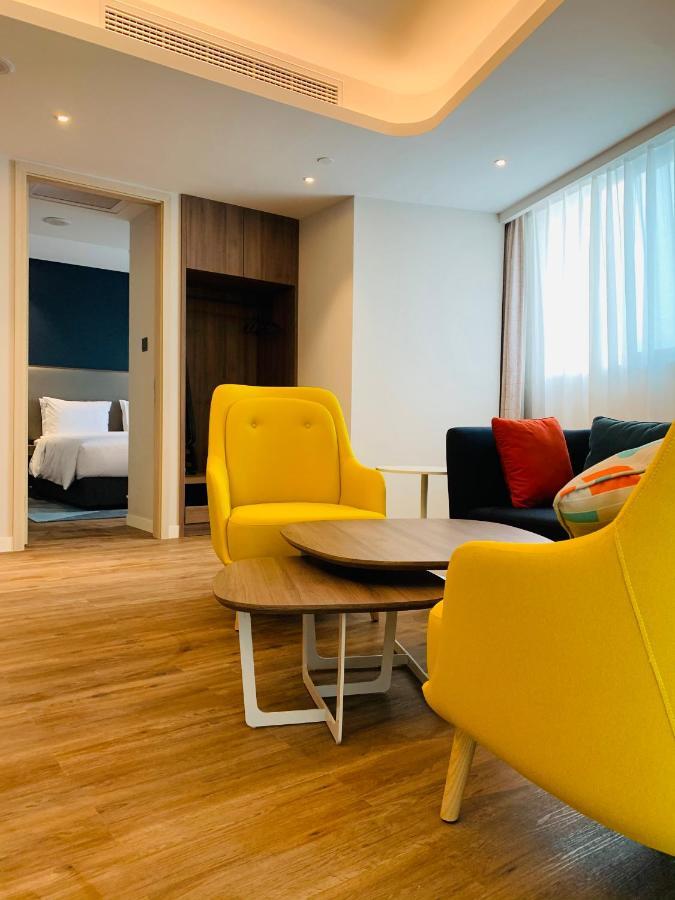 Holiday Inn Express Chongqing Airport Zone By Ihg מראה חיצוני תמונה