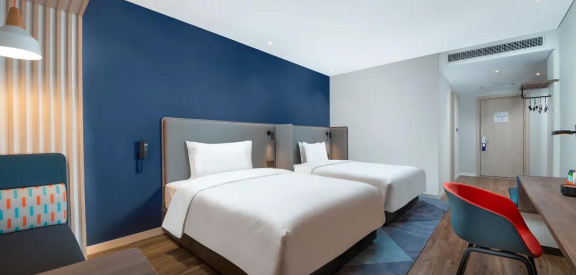 Holiday Inn Express Chongqing Airport Zone By Ihg מראה חיצוני תמונה