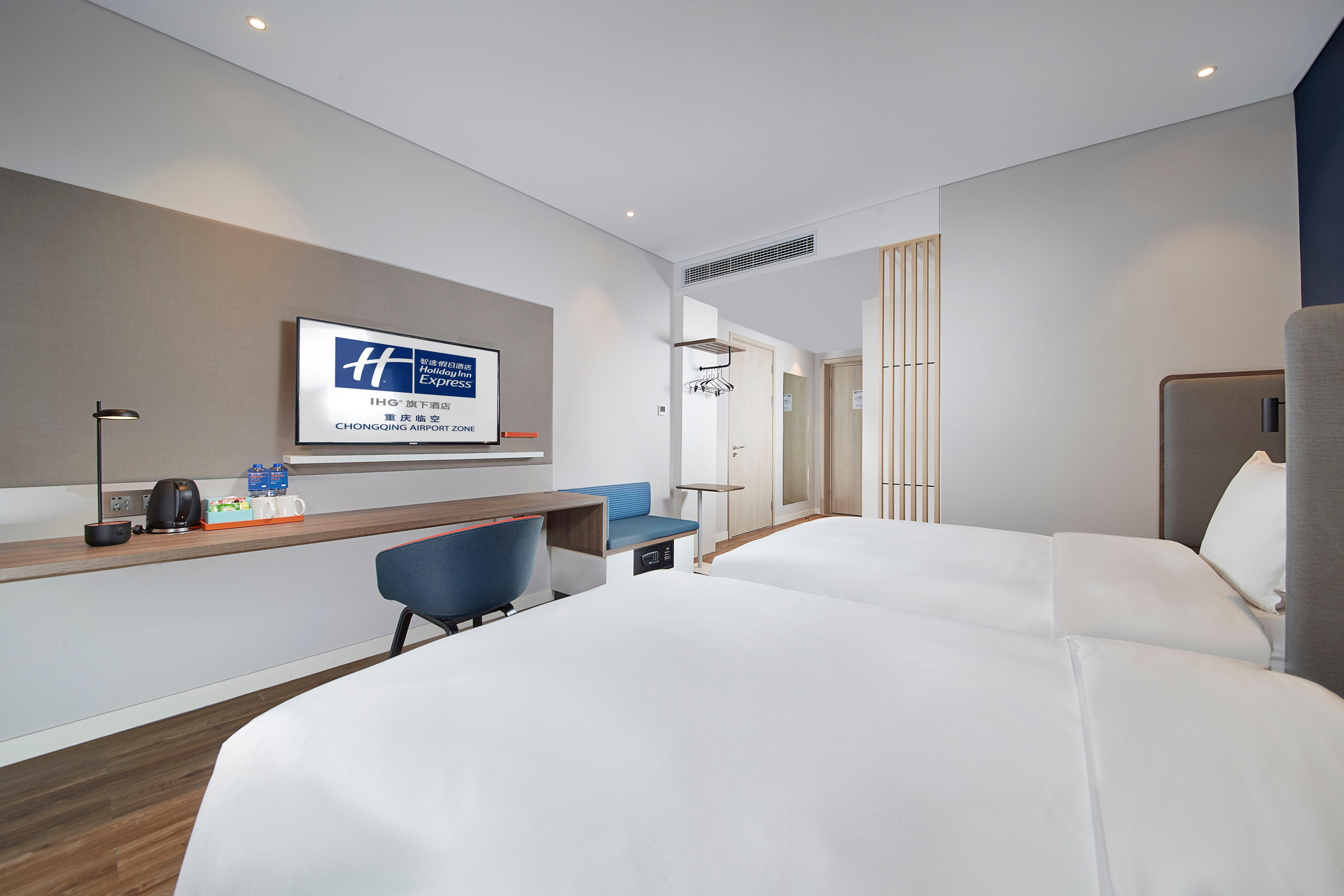 Holiday Inn Express Chongqing Airport Zone By Ihg מראה חיצוני תמונה